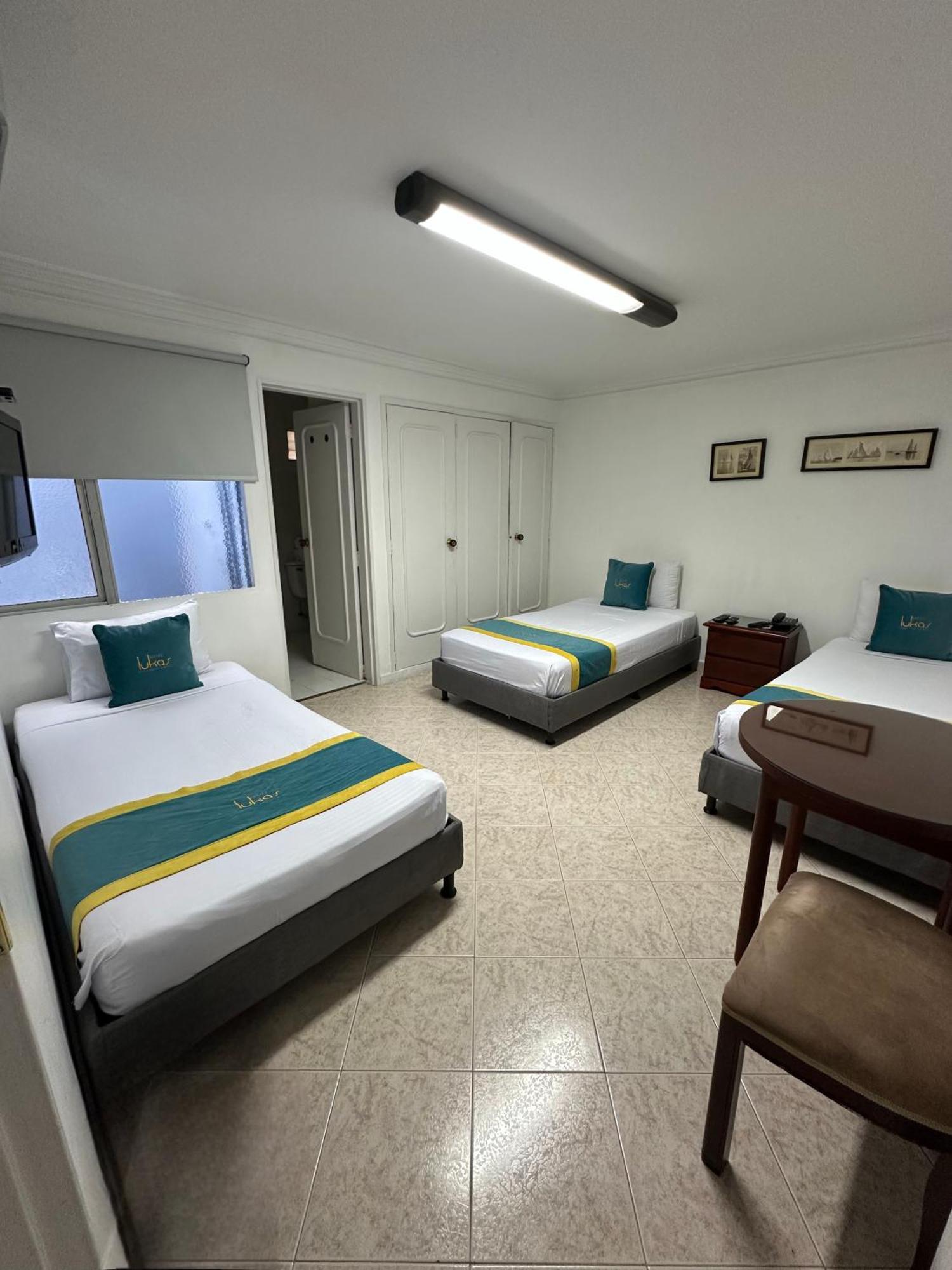 Hotel Lukas Medellin Ngoại thất bức ảnh